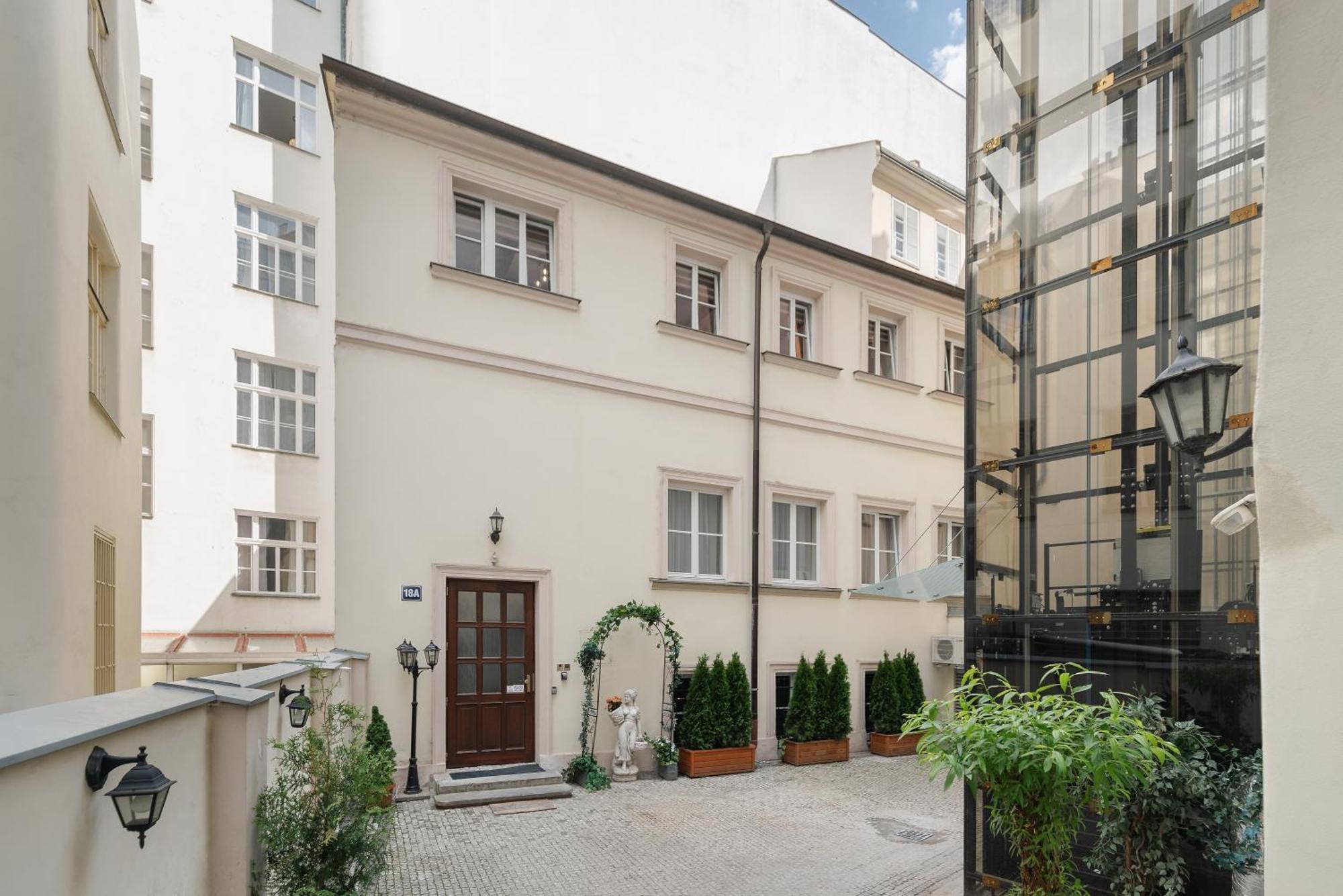 Prague Old Town Liliova Garden Ξενοδοχείο Εξωτερικό φωτογραφία